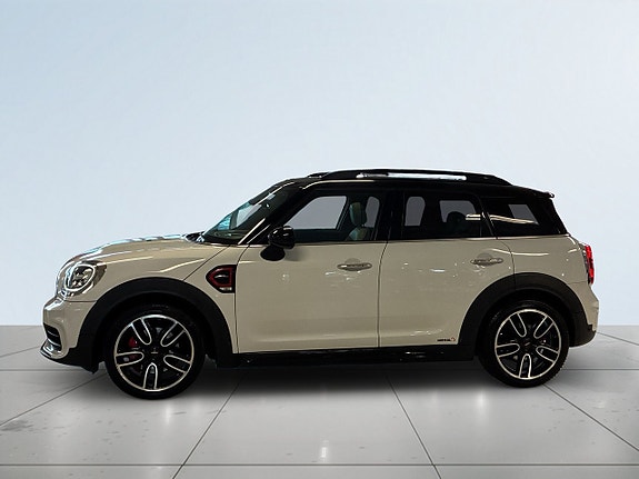 MINI Countryman Cooper 4 of 21
