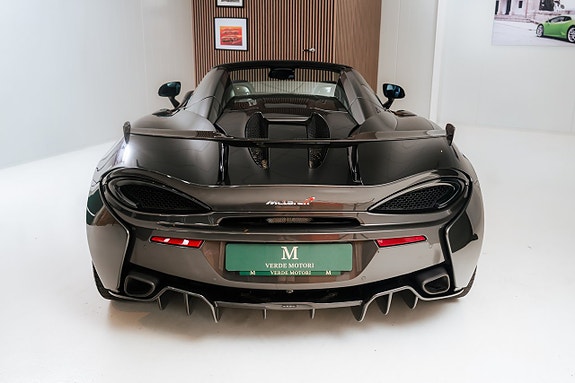 McLaren 570S 7 of 10