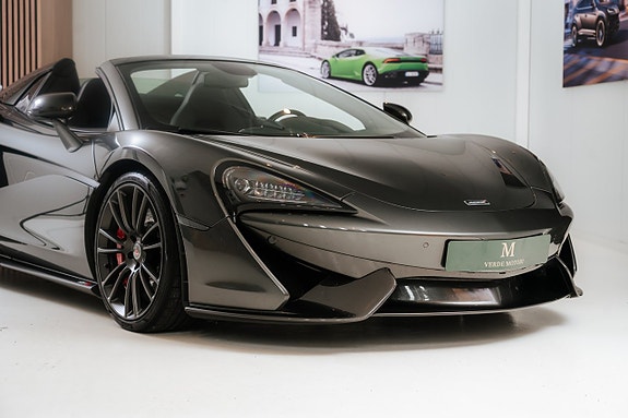 McLaren 570S 2 of 10