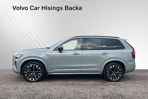 Volvo XC90 4 of 13