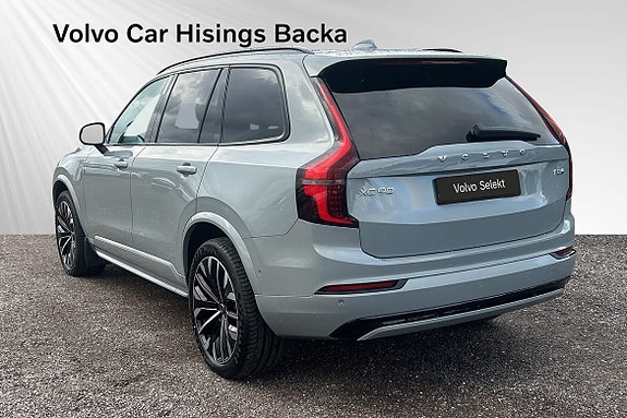 Volvo XC90 5 of 13