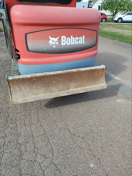 Bobcat 325G 4 of 9