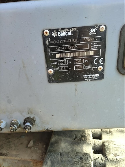 Bobcat 325G 9 of 9