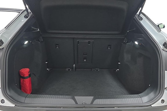 Volkswagen ID.4 7 of 30