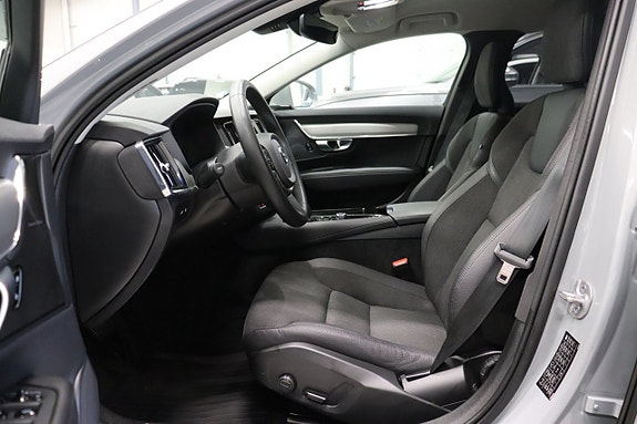 Volvo V90 12 of 30