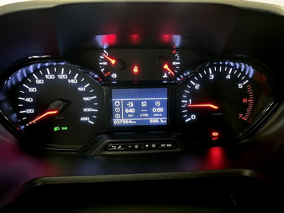 Peugeot Partner 10 of 15