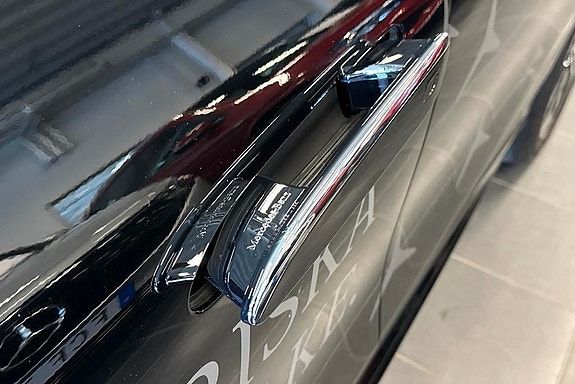 Mercedes-Benz CLA250+ 16 of 24
