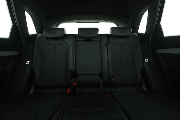 Audi Q5 16 of 30