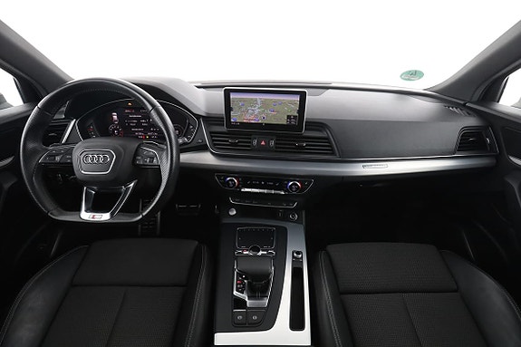 Audi Q5 13 of 30