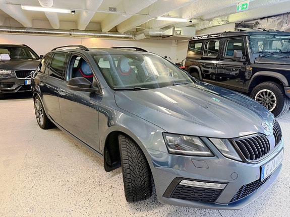 Skoda Octavia 2 of 25