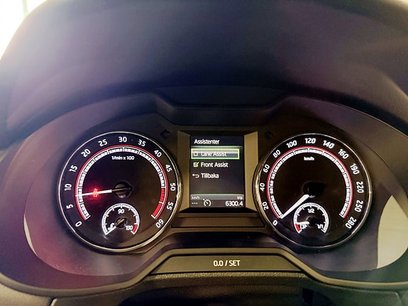 Skoda Octavia 19 of 25