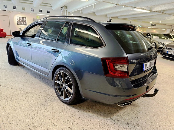 Skoda Octavia 4 of 25
