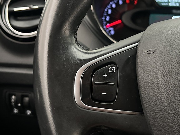 Renault Captur 16 of 30