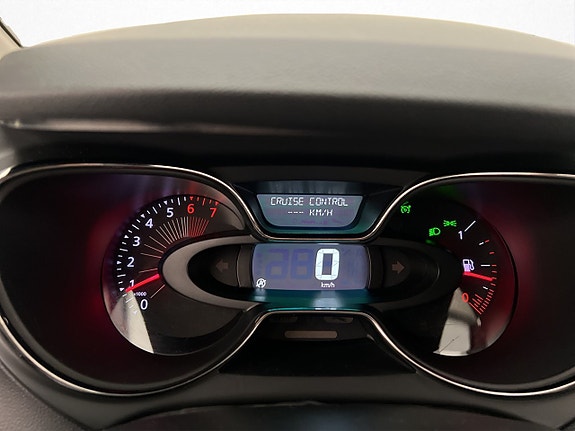 Renault Captur 17 of 30