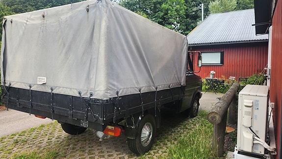 Ford Transit 7 of 10