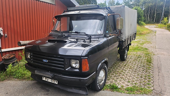 Ford Transit 8 of 10