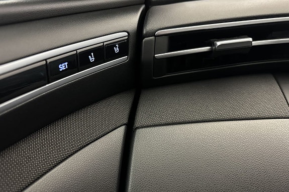 Hyundai Tucson 14 of 17