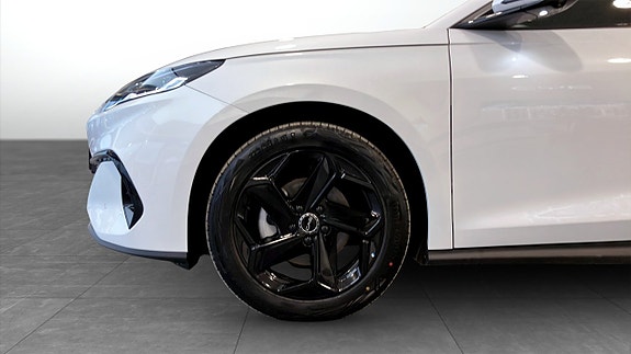BYD Seal 6 9 of 14