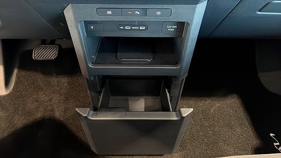 Kia PV5 14 of 18