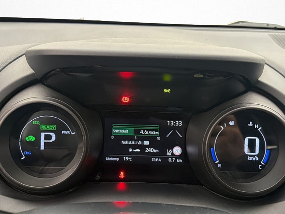 Toyota Yaris Cross 17 of 30