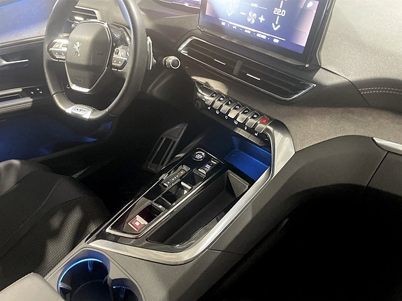 Peugeot 5008 10 of 15