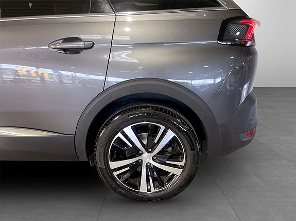 Peugeot 5008 14 of 15