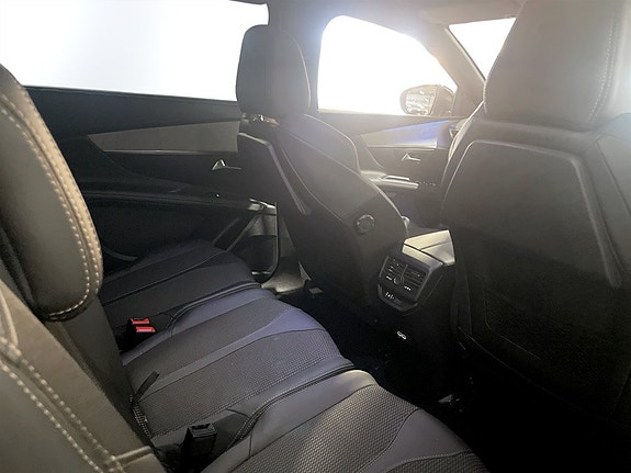 Peugeot 5008 12 of 15