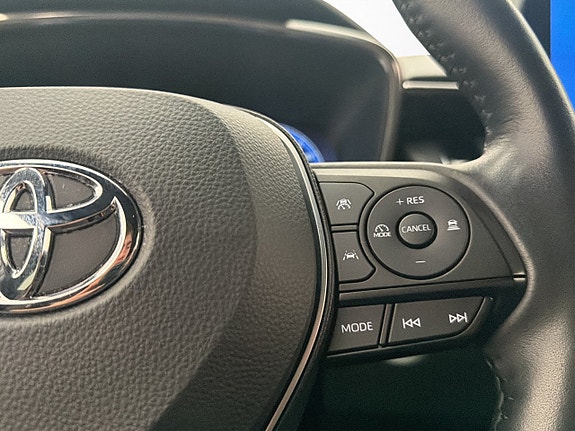Toyota Corolla 18 of 30