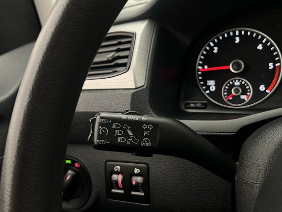 Volkswagen Caddy 16 of 26