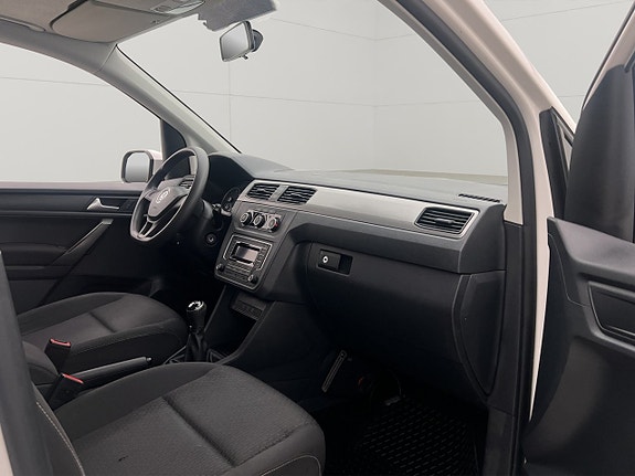 Volkswagen Caddy 22 of 26
