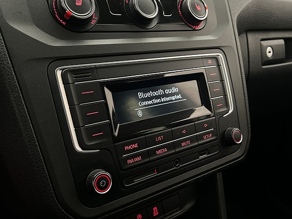 Volkswagen Caddy 19 of 26