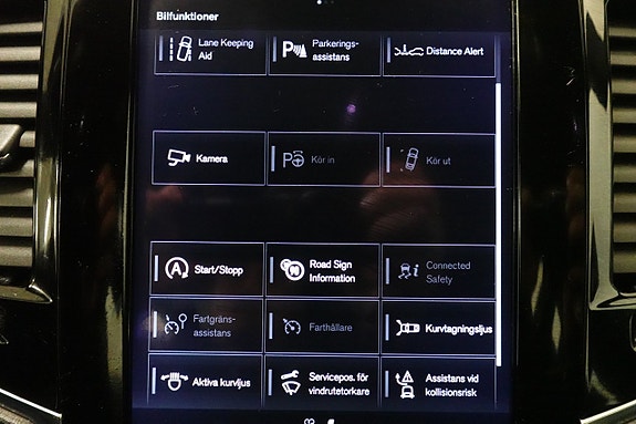 Volvo XC90 12 of 25