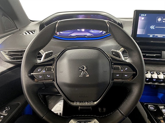 Peugeot 3008 7 of 18