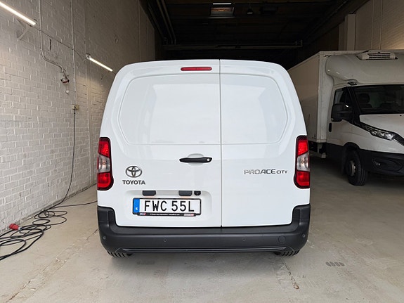 Toyota Proace City 9 of 17