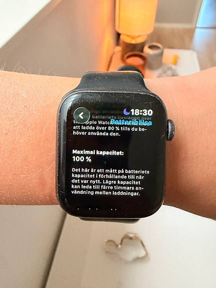 Apple Watch Series 6 44mm image 2