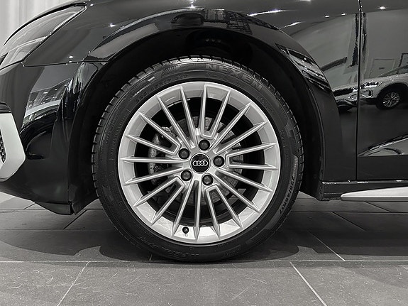 Audi A3 5 of 14