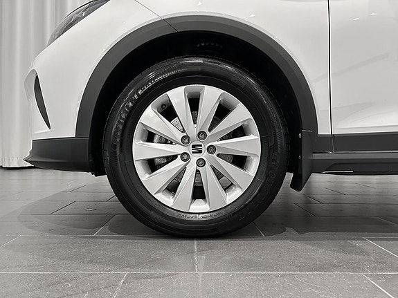 Seat Arona 5 of 13