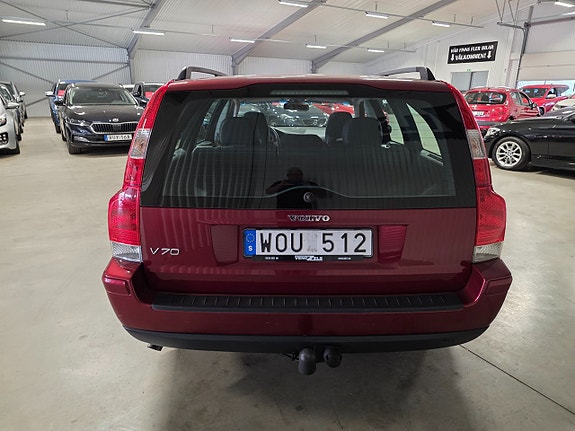 Volvo V70 4 of 9