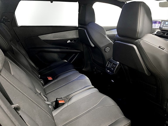 Peugeot 5008 15 of 19