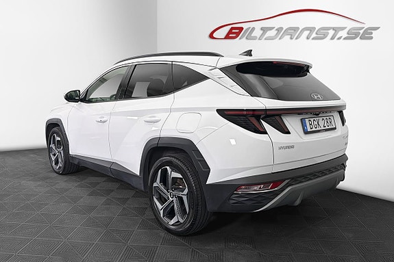 Hyundai Tucson 3 of 16