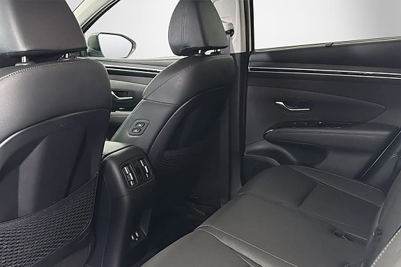 Hyundai Tucson 6 of 16