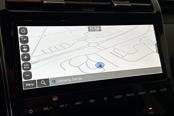 Hyundai Tucson 9 of 16