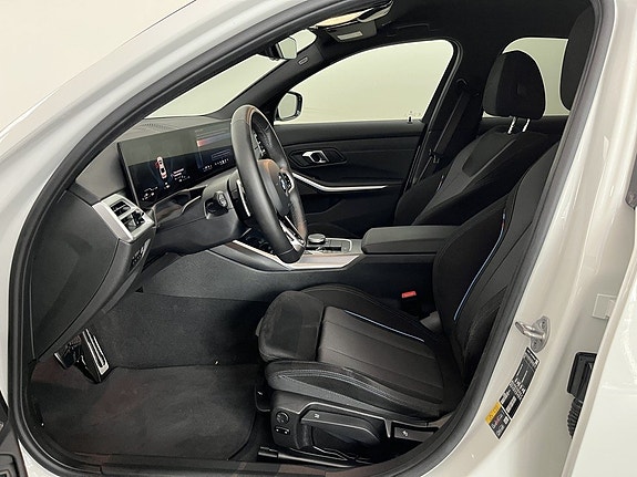 BMW 330e 5 of 16