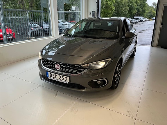 Fiat Tipo 2 of 6