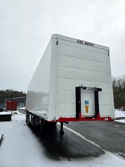 Kel-Berg 2-axlad citytrailer öppningsbar sida 27ppl Zepro 3 of 12