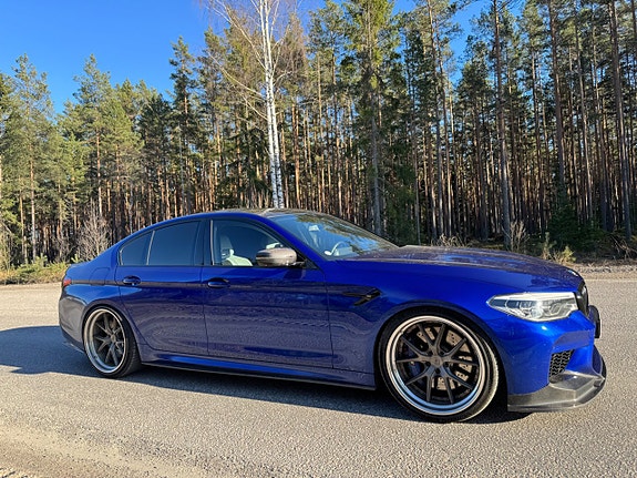 BMW M5 2 of 23