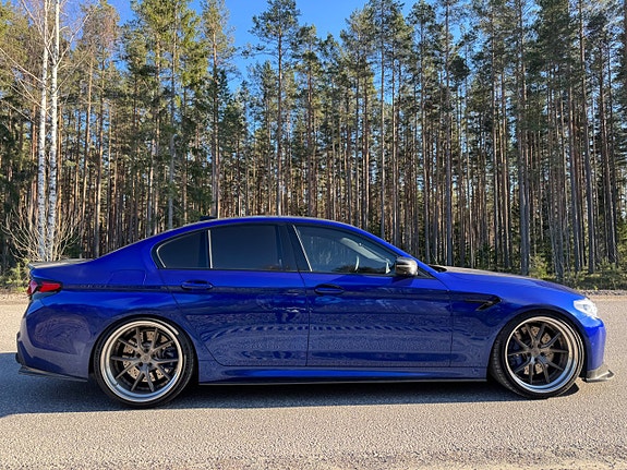 BMW M5 3 of 23