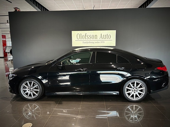 Mercedes-Benz CLA200 2 of 12