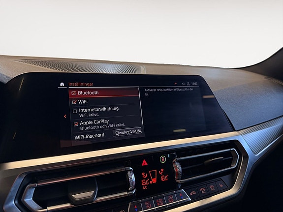 BMW 320 19 of 23