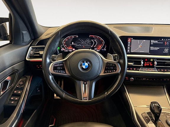 BMW 320 13 of 23